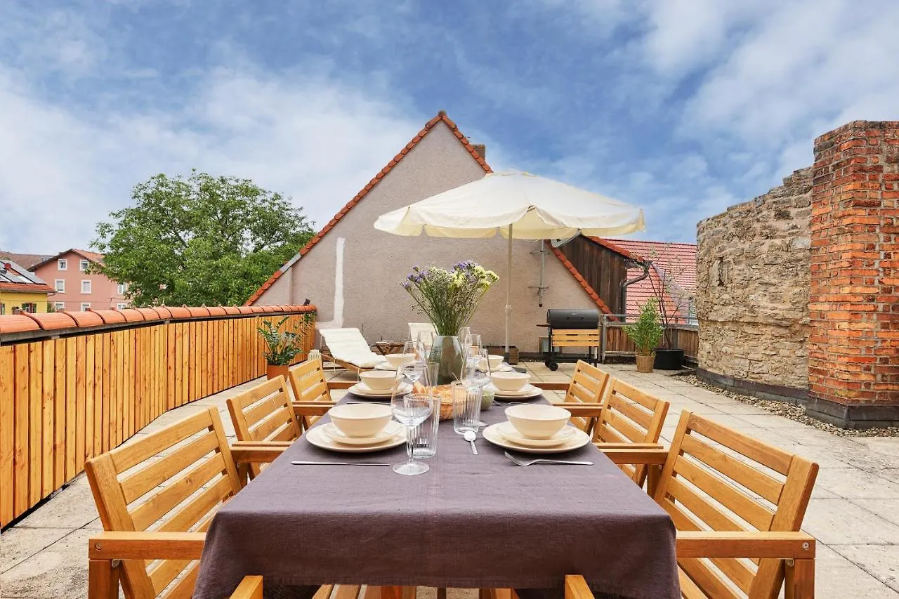 Apartment Ferienwohnung Fischzucht - Sauna, Grosse Dachterrasse, 3 Schlafzimmer - By Homekeepers Wurzburg